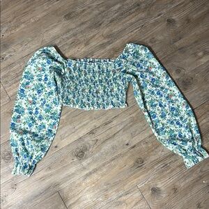 Floral Puff Sleeve Crop Top